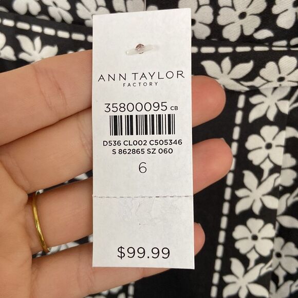 NWT Ann Taylor Black and White Floral Skirt size 6 - Picture 5 of 8